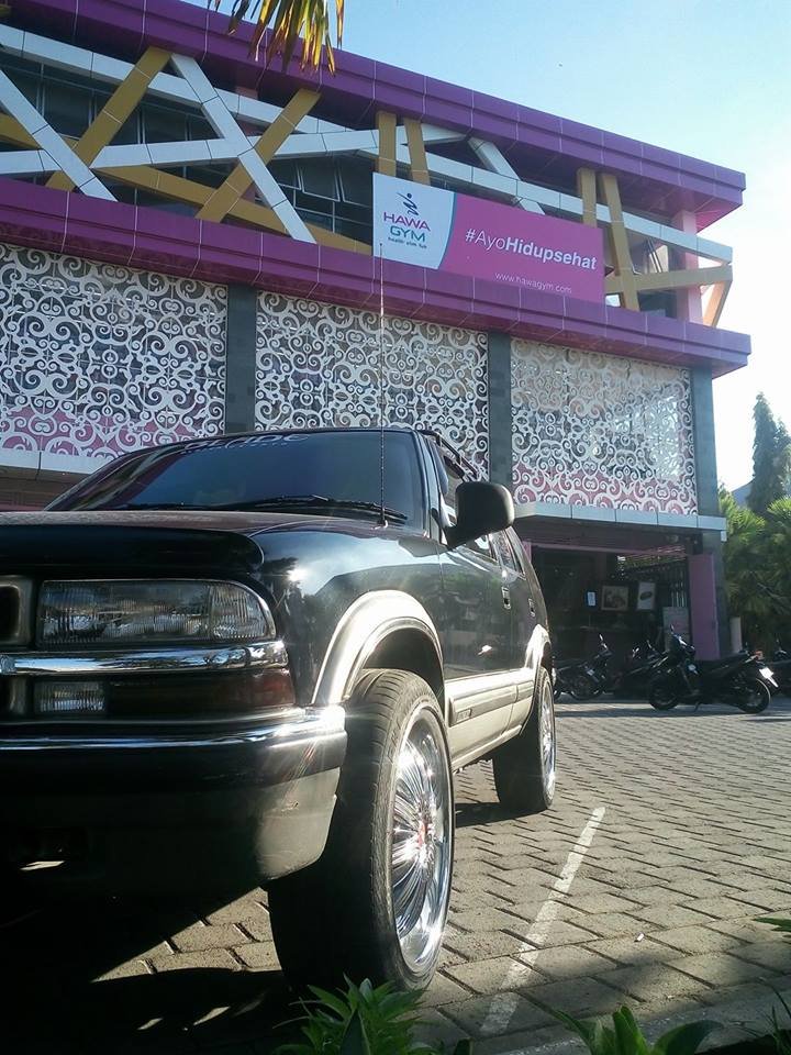 hawa-gym-surapati-singaraja-buleleng-bali-indonesia